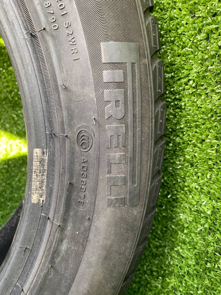 Шина Склад зима легкові (Новий) - Фото