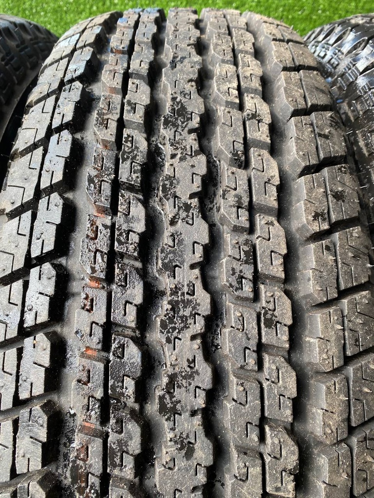 Шина Склад зима легкові (Новий) - Фото