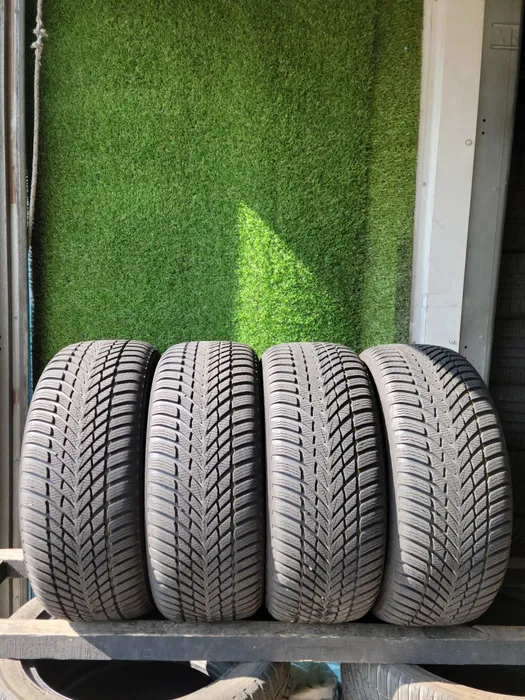 225/50 R17 Nokian SnowProof 2