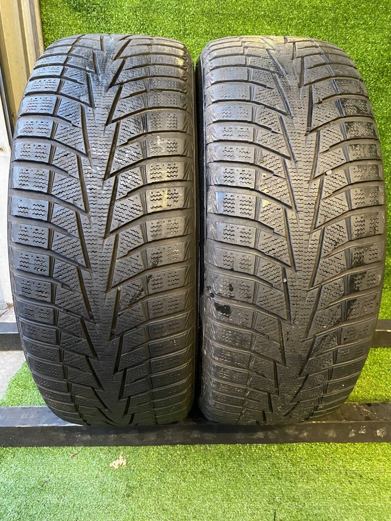 Шина 235 55 R19 Hankook winter icept x Зимові -