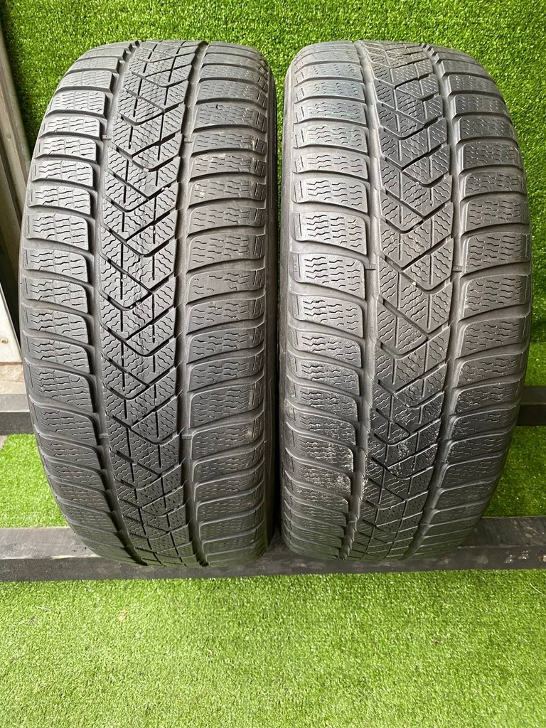 Шина 215 50 R18 Pirelli Winter Sottozero 3 Зимові -