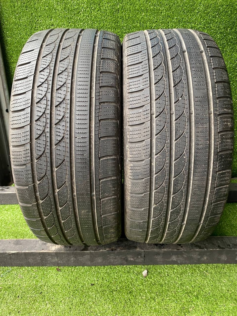 Шина 225 45 R17 TracMaxx Ice Plus Зимові -