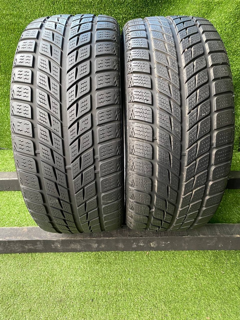 Шина 225 45 R17 Altenzo Sports Tempest V Зимові -